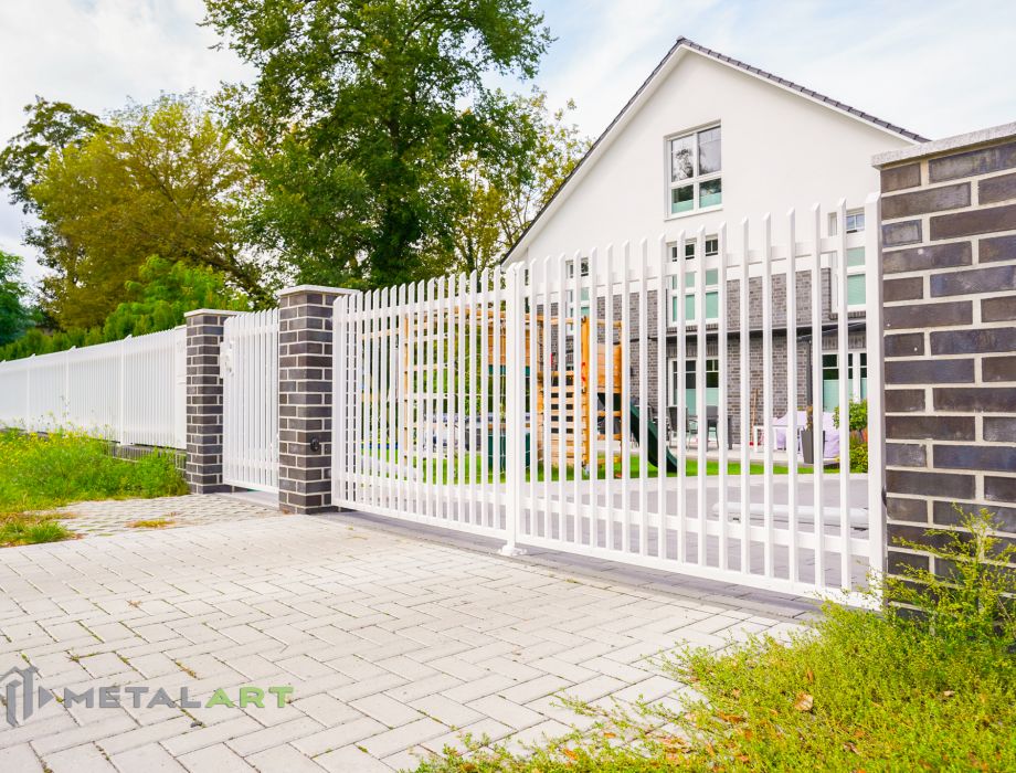 Designzaun, Zaunanlage, moderne Zäune, Zaun von Metal Art
