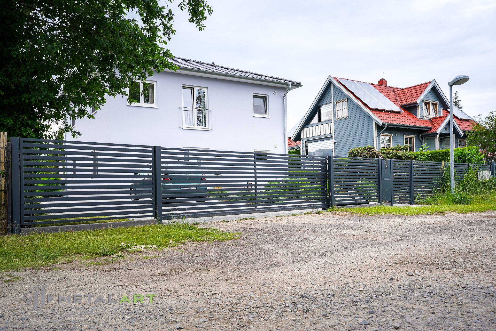 moderne Zäune, Zaunanlage Projekt, Zaun Metal Art, Zäune aus Polen, Zaun Berlin, Zaun günstig kaufen, Zäune und Tore, moderne Zäune, Sichtschutzzäune