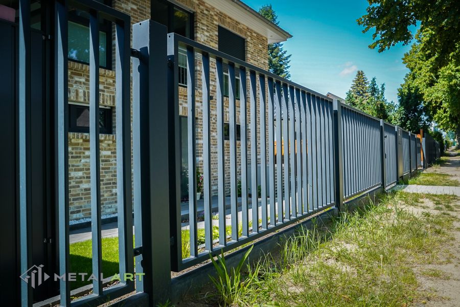 moderne Zäune, Zaunanlage Projekt, Zaun Metal Art, Zäune aus Polen, Zaun Berlin, Zaun günstig kaufen, Zäune und Tore, moderne Zäune, Sichtschutzzäune