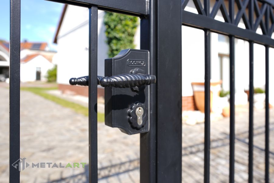 Schmuckzaun, Klinke im Zaun, Griff im Zaun, Locinox