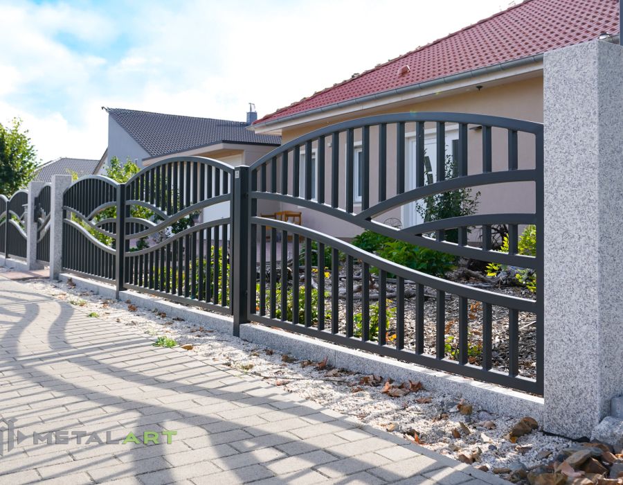 moderne Zäune, Zaunanlage Projekt, Zaun Metal Art, Zäune aus Polen, Zaun Berlin, Zaun günstig kaufen, Zäune und Tore