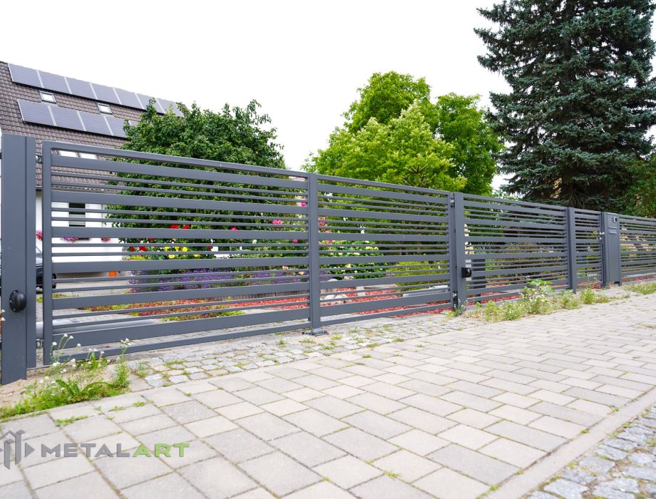 Zaunanlage, moderne Zäune, Zaun von Metal Art