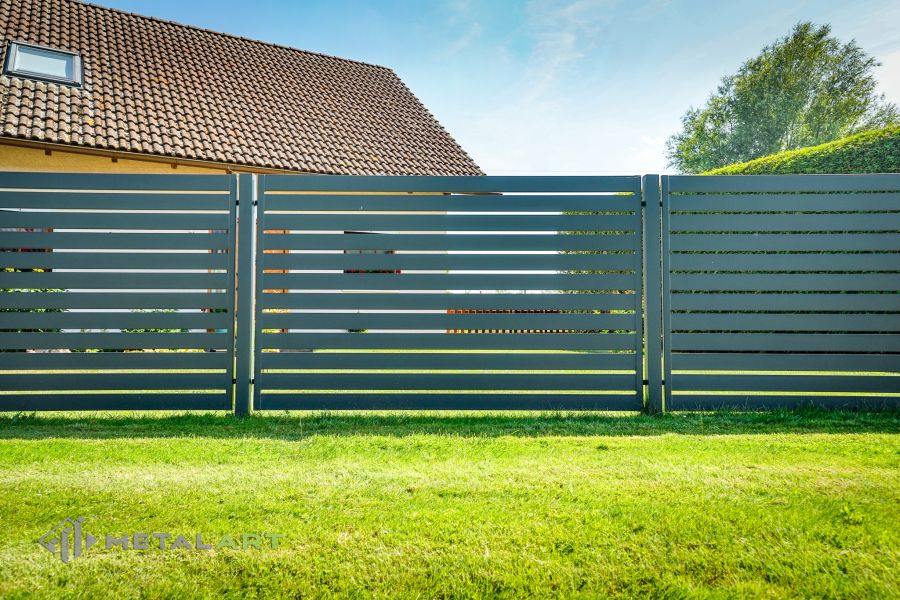 moderne Zäune, Zaunanlage Projekt, Zaun Metal Art, Zäune aus Polen, Zaun Berlin, Zaun günstig kaufen, Zäune und Tore, moderne Zäune, Sichtschutzzäune