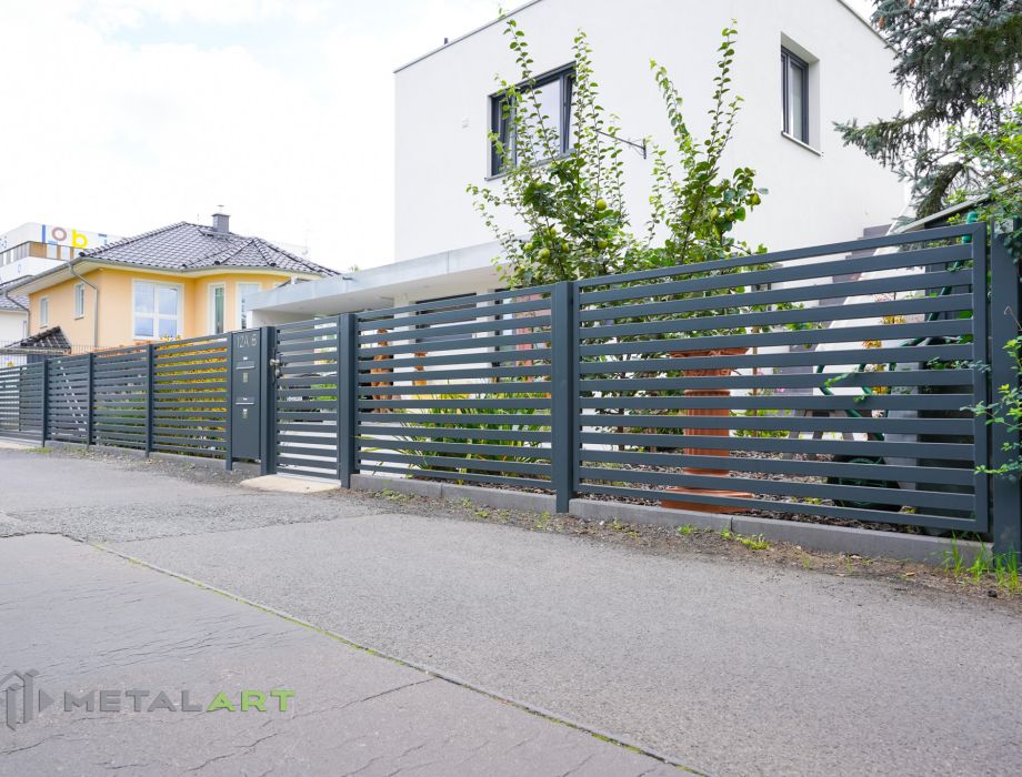 Zaunanlage, moderne Zäune, Zaun Metal Art, Zäune aus Polen, Zaun Berlin, Zaun günstig kaufen