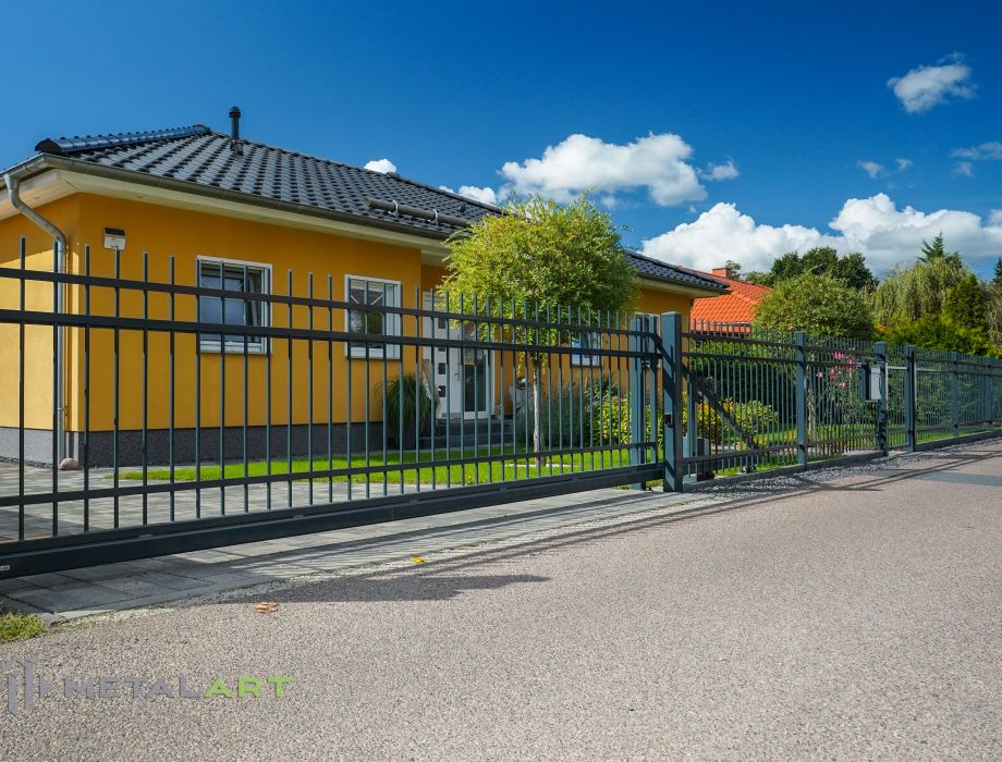 Designzaun, Zaunanlage, moderne Zäune, Zaun von Metal Art
