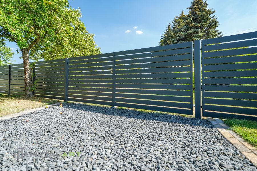 moderne Zäune, Zaunanlage Projekt, Zaun Metal Art, Zäune aus Polen, Zaun Berlin, Zaun günstig kaufen, Zäune und Tore, moderne Zäune, Sichtschutzzäune