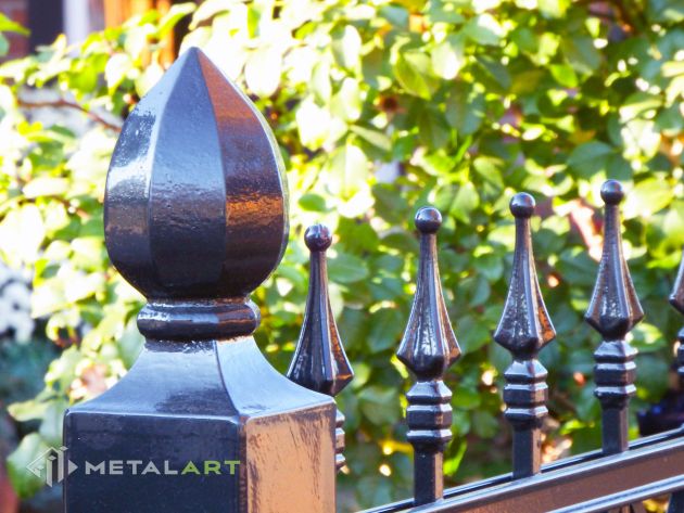Zaunprojekt, Zaunportfolio, Zaunmuster, Schmiedezaun, Schmiedezäune, Zaunanlage Projekt, Zaun Metal Art, Zäune aus Polen, Zaun Berlin, Zaun günstig kaufen, Zäune und Tore, klassische Zäune, Schmuckzaun, Schmuckzäune