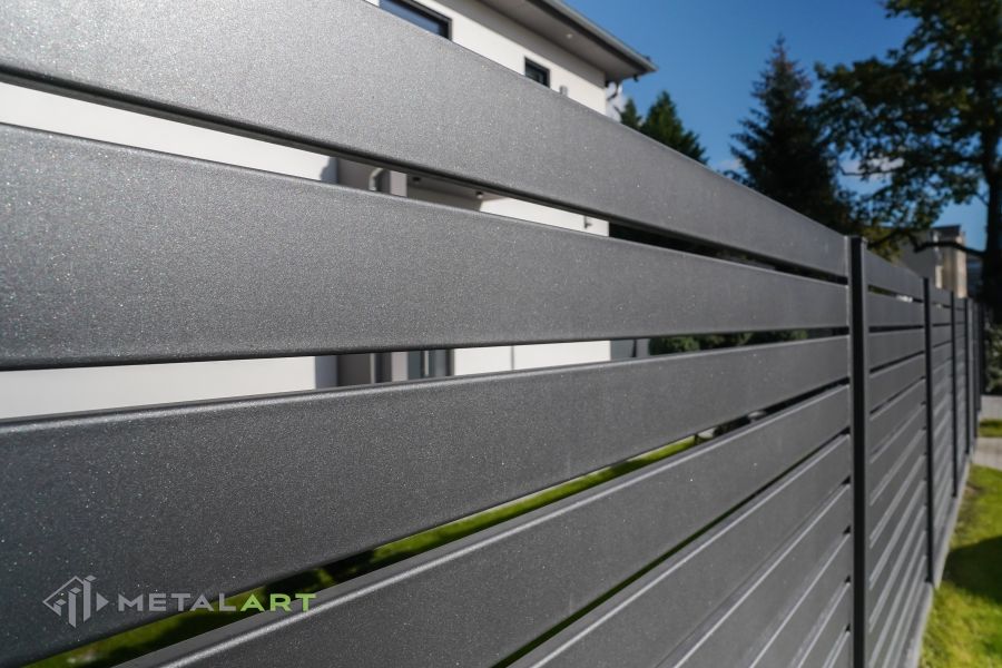 Sichtschutzzaun, Sichtschutzzäune, moderne Zäune, Zaunanlage Projekt, Zaun Metal Art, Zäune aus Polen, Zaun Berlin, Zaun günstig kaufen, Zäune und Tore, moderne Zäune, Sichtschutzzäune