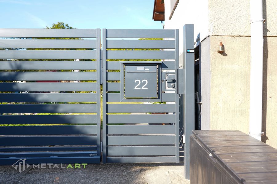 Sichtschutzzaun, Sichtschutzzäune, moderne Zäune, Zaunanlage Projekt, Zaun Metal Art, Zäune aus Polen, Zaun Berlin, Zaun günstig kaufen, Zäune und Tore, moderne Zäune, Sichtschutzzäune