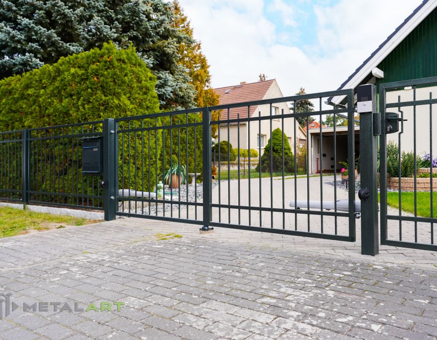 Rahmenzaun, Zaunprojekt, Zaunmuster, Schmiedezaun