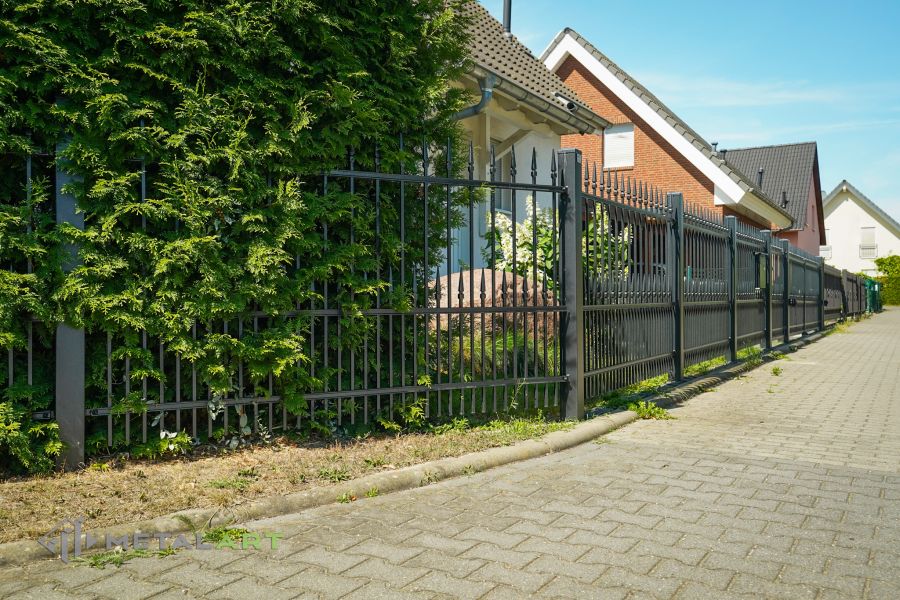 Zaunprojekt, Zaunportfolio, Zaunmuster, Schmiedezaun, Gartenzaun,