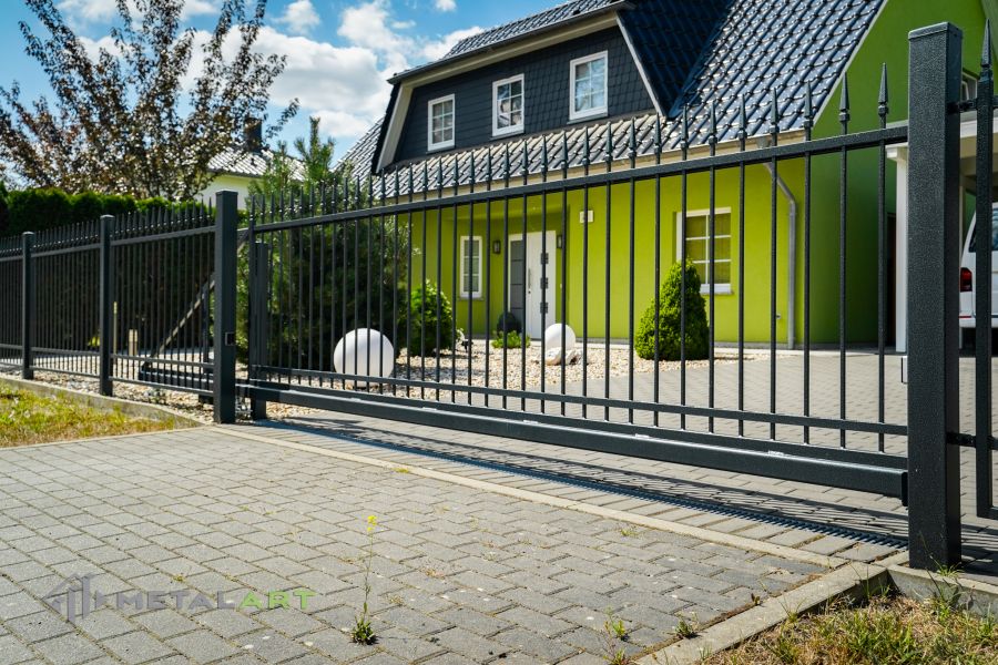 Zaunprojekt, Zaunmuster, Schmiedezaun, Bogenzaun