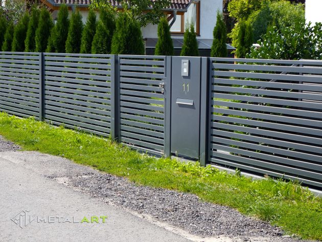 moderne Zäune, Zaunanlage Projekt, Zaun Metal Art, Zäune aus Polen, Zaun Berlin, Zaun günstig kaufen, Zäune und Tore, moderne Zäune, Sichtschutzzäune