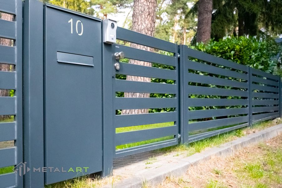 Sichtschutzzaun, Sichtschutzzäune, moderne Zäune, Zaunanlage Projekt, Zaun Metal Art, Zäune aus Polen, Zaun Berlin, Zaun günstig kaufen, Zäune und Tore, moderne Zäune, Sichtschutzzäune