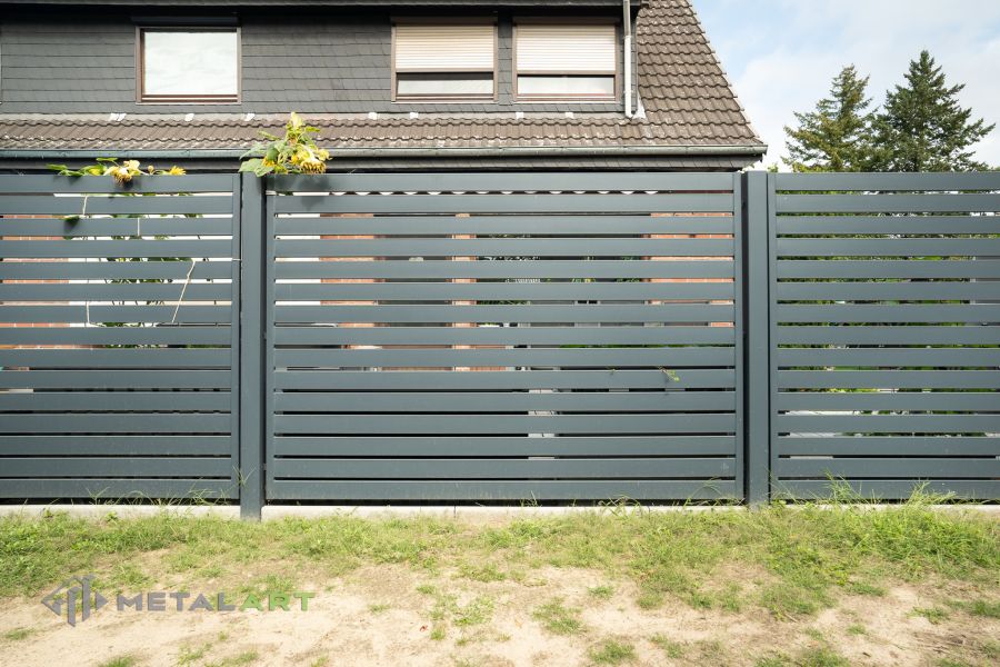 Sichtschutzzaun, Sichtschutzzäune, moderne Zäune, Zaunanlage Projekt, Zaun Metal Art, Zäune aus Polen, Zaun Berlin, Zaun günstig kaufen, Zäune und Tore, moderne Zäune, Sichtschutzzäune