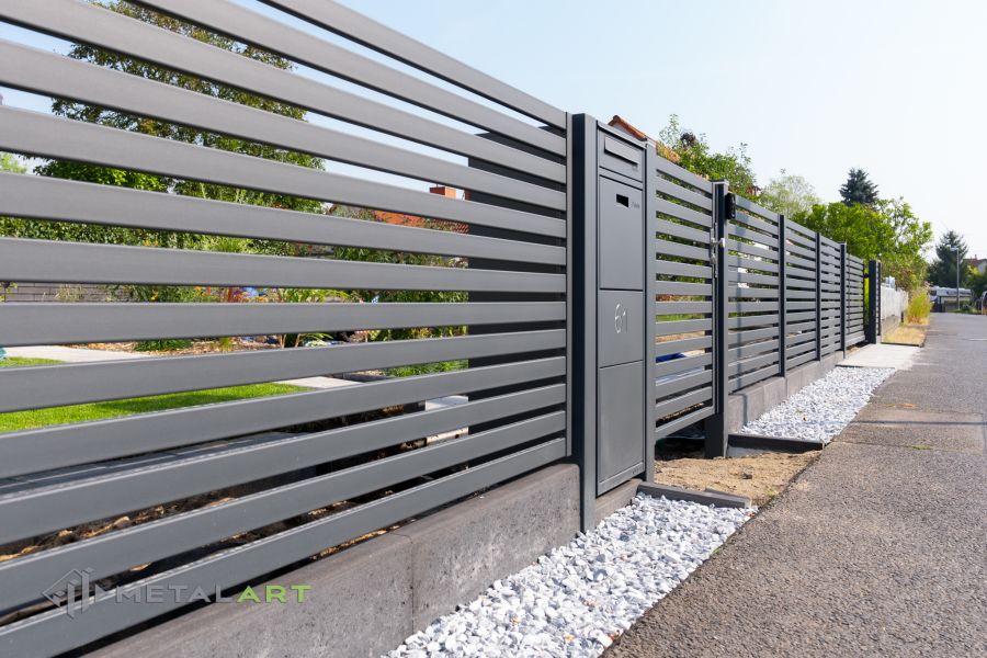 Sichtschutzzaun, Sichtschutzzäune, moderne Zäune, Zaunanlage Projekt, Zaun Metal Art, Zäune aus Polen, Zaun Berlin, Zaun günstig kaufen, Zäune und Tore, moderne Zäune, Sichtschutzzäune