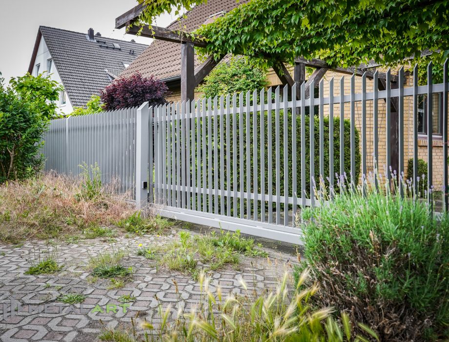 Designzaun, Zaunanlage, moderne Zäune, Zaun von Metal Art