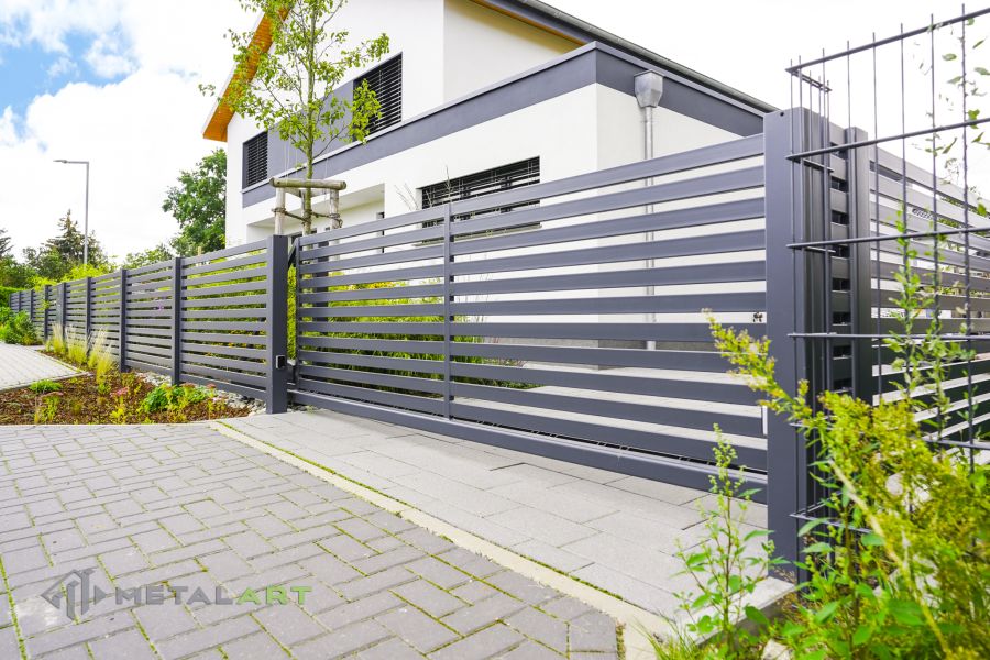 Sichtschutzzaun, Sichtschutzzäune, moderne Zäune, Zaunanlage Projekt, Zaun Metal Art, Zäune aus Polen, Zaun Berlin, Zaun günstig kaufen, Zäune und Tore, moderne Zäune, Sichtschutzzäune