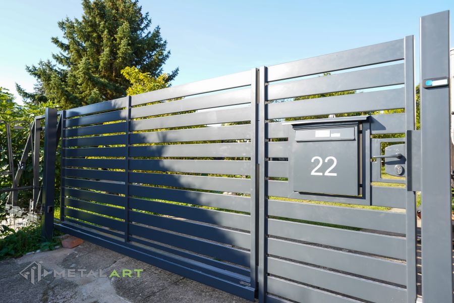 Sichtschutzzaun, Sichtschutzzäune, moderne Zäune, Zaunanlage Projekt, Zaun Metal Art, Zäune aus Polen, Zaun Berlin, Zaun günstig kaufen, Zäune und Tore, moderne Zäune, Sichtschutzzäune