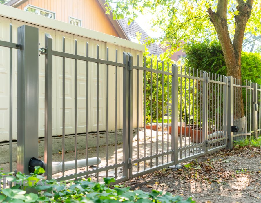 Zaunprojekt, klassische Zäune, Gartenzaun, Gartenzäune