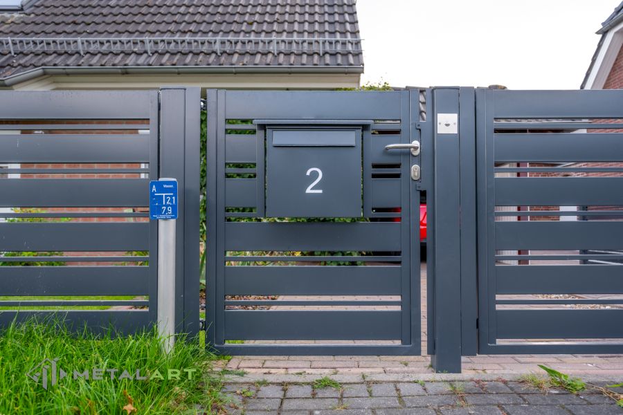 moderne Zäune, Zaunanlage Projekt, Zaun Metal Art, Zäune aus Polen, Zaun Berlin, Zaun günstig kaufen, Zäune und Tore, moderne Zäune, Sichtschutzzäune