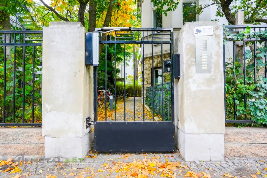 Zaun im Rahmen, Zaunprojekt, Zaunportfolio, Zaunmuster