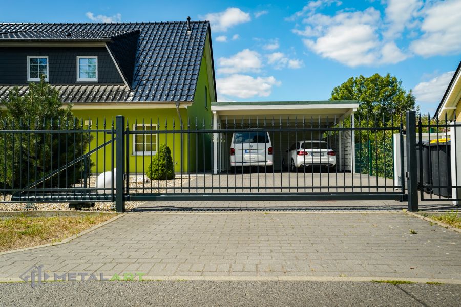 Zaunprojekt, Zaunmuster, Schmiedezaun, Bogenzaun