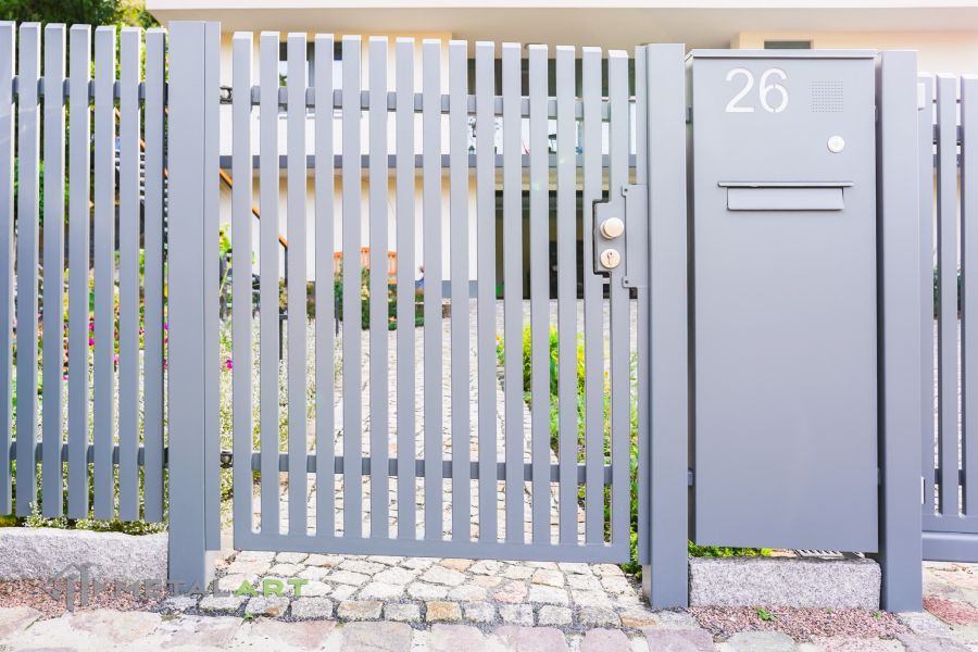Sichtschutzzaun, Zaunprojekt, Zaunportfolio, moderne Zäune, Zaunanlage Projekt, Zaun Metal Art, Zäune aus Polen, Zaun Berlin, Zaun günstig kaufen, Zäune und Tore