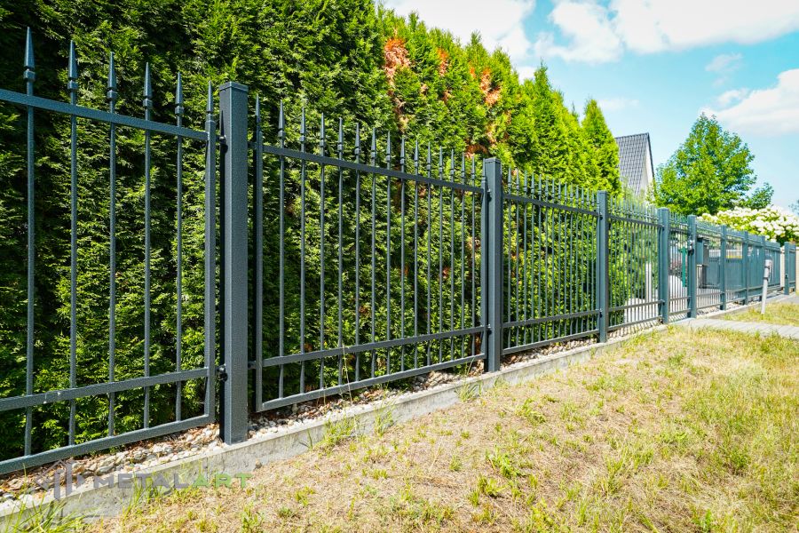 Zaunprojekt, Zaunmuster, Schmiedezaun, Bogenzaun