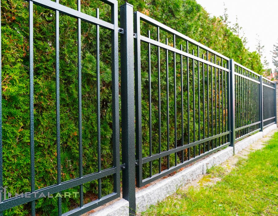 Rahmenzaun, Zaunprojekt, Zaunmuster, Schmiedezaun