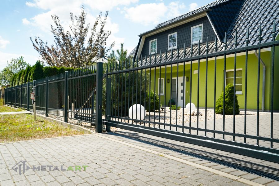 Zaunprojekt, Zaunmuster, Schmiedezaun, Bogenzaun