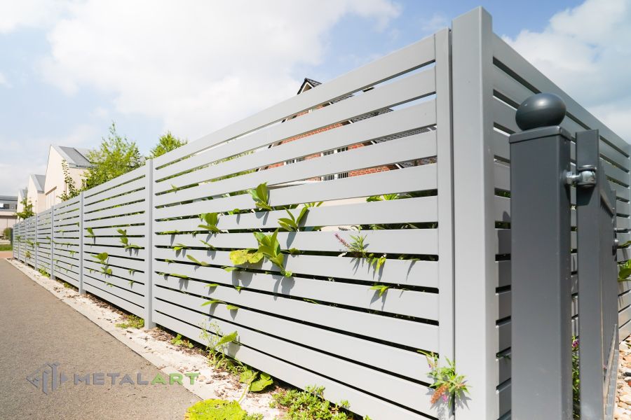 Sichtschutzzaun, Sichtschutzzäune, moderne Zäune, Zaunanlage Projekt, Zaun Metal Art, Zäune aus Polen, Zaun Berlin, Zaun günstig kaufen, Zäune und Tore, moderne Zäune, Sichtschutzzäune