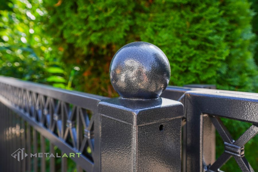 Schmuckzäune, Zaunprojekt, Zaunportfolio, Zaunmuster, Schmiedezaun, Schmiedezäune, Zaunanlage Projekt, Zaun Metal Art, Zäune aus Polen, Zaun Berlin, Zaun günstig kaufen, Zäune und Tore, klassische Zäune, Schmuckzaun, Schiebetor