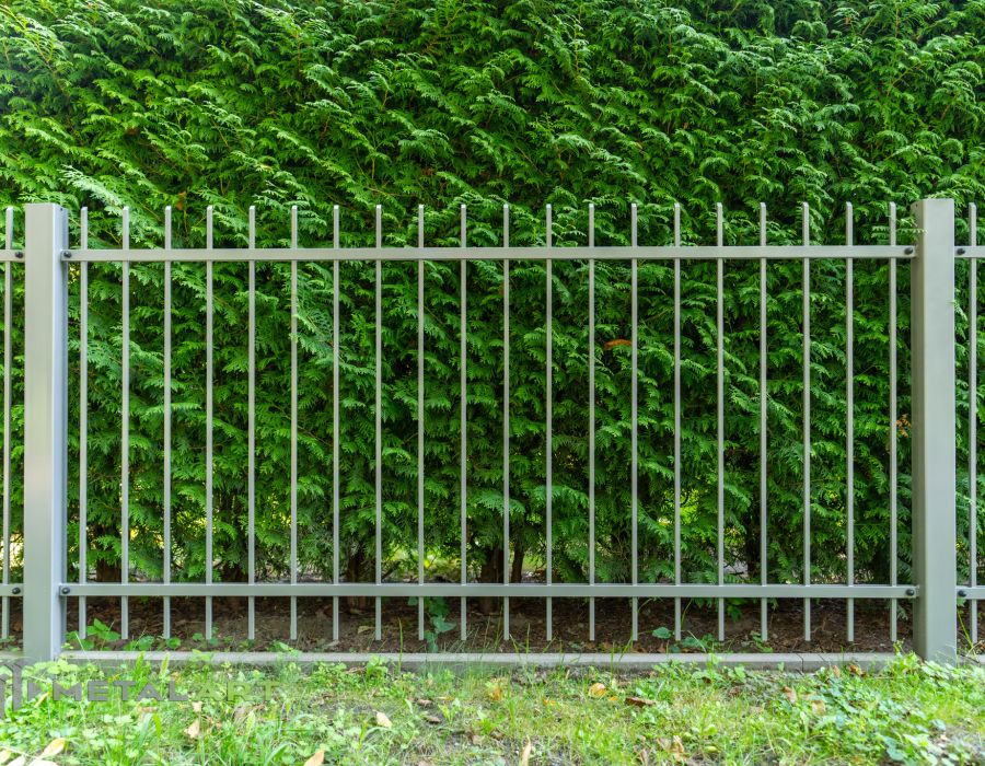 Zaunprojekt, klassische Zäune, Gartenzaun, Gartenzäune