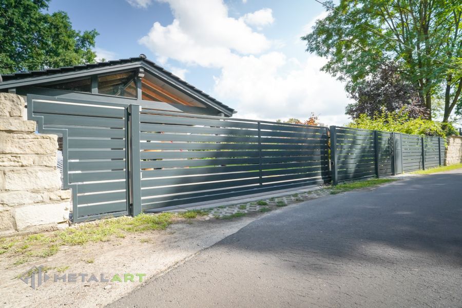 Sichtschutzzaun, moderne Zäune, Zaunanlage Projekt, Zaun Metal Art, Zäune aus Polen, Zaun Berlin, Zaun günstig kaufen, Zäune und Tore, moderne Zäune, Sichtschutzzäune