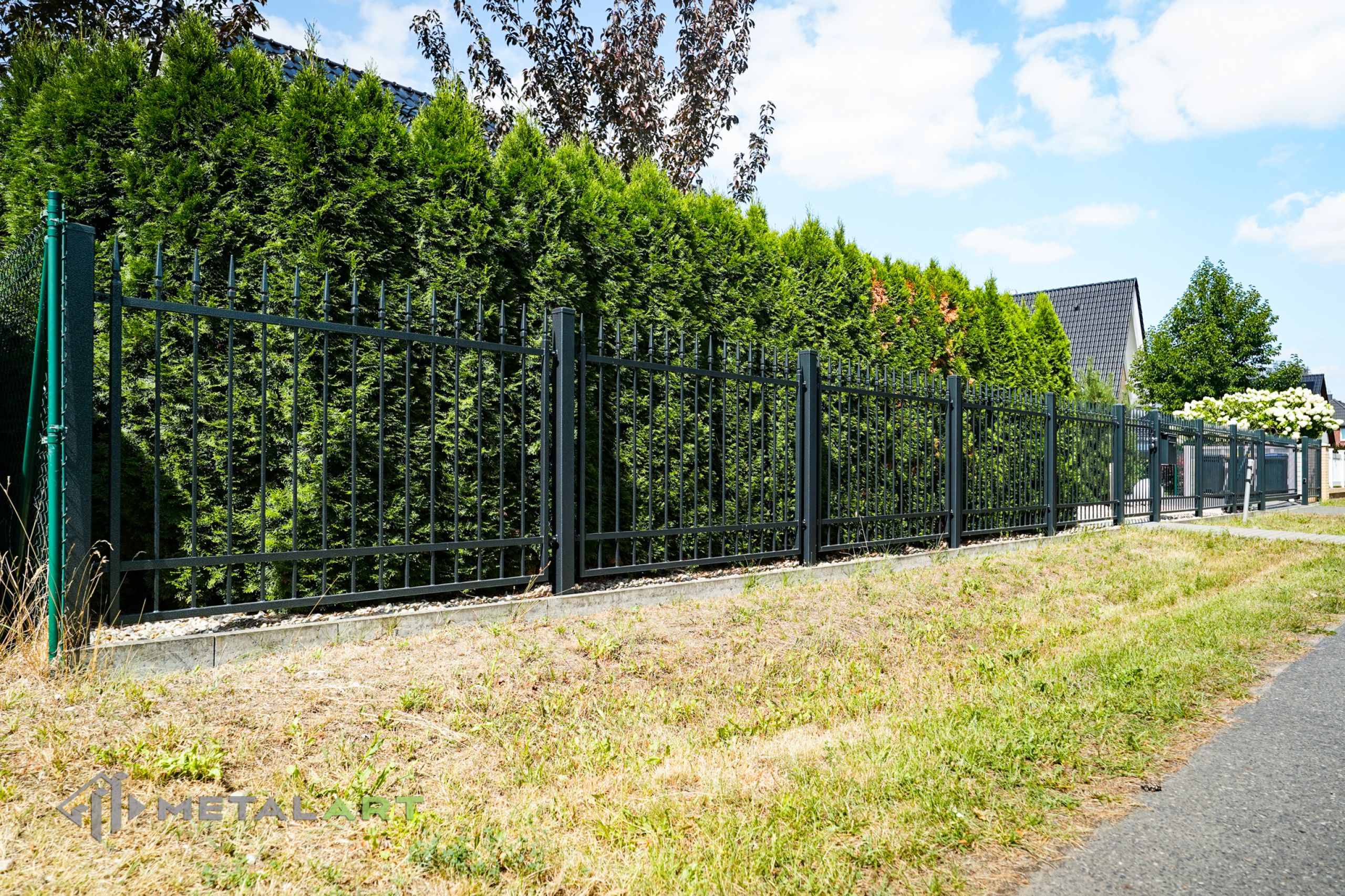 Zaunprojekt, Schmiedezaun, klassische Zäune, Gartenzaun, Gartenzäune