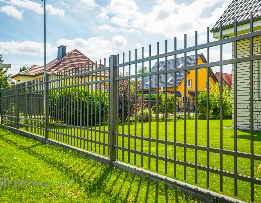 Schmiedezaun, Schmiedezäune, klassische Zäune, Gartenzaun