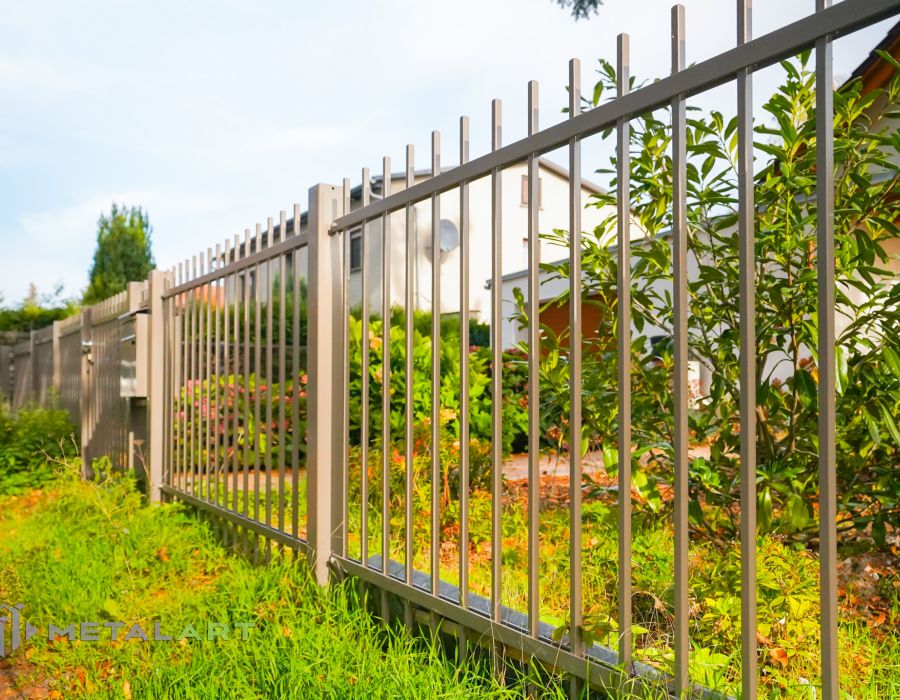 Schiebetor, Zaunprojekt, klassische Zäune, Gartenzaun, Gartenzäune