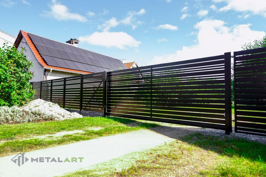 moderne Zäune, Zaunanlage Projekt, Zaun Metal Art, Zäune aus Polen, Zaun Berlin, Zaun günstig kaufen, Zäune und Tore, moderne Zäune, Sichtschutzzäune