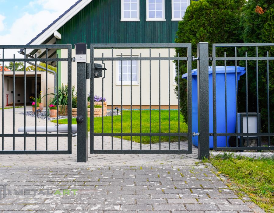 Rahmenzaun, Zaunprojekt, Zaunmuster, Schmiedezaun