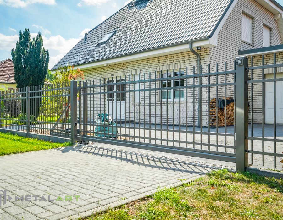 Schmiedezaun, Schmiedezäune, klassische Zäune, Gartenzaun