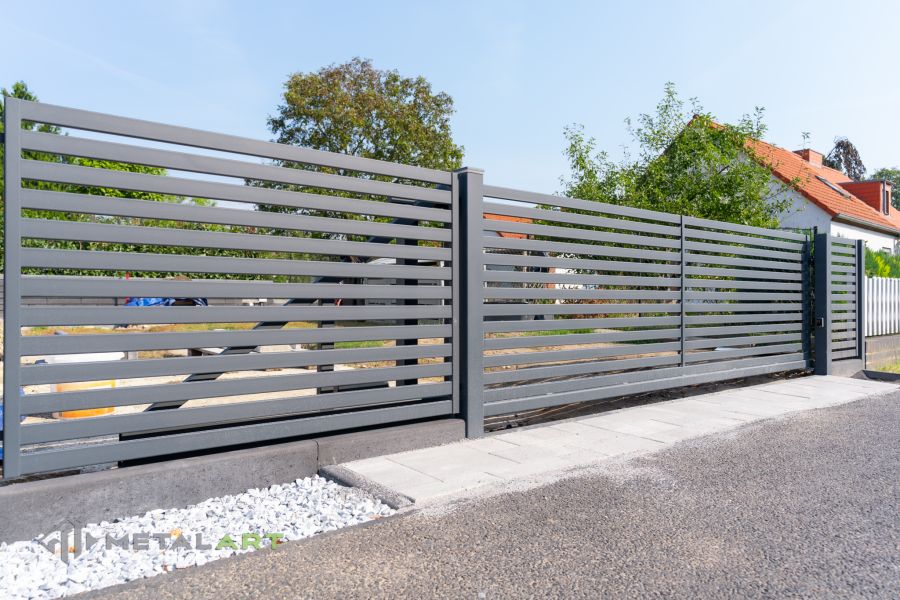 Sichtschutzzaun, Sichtschutzzäune, moderne Zäune, Zaunanlage Projekt, Zaun Metal Art, Zäune aus Polen, Zaun Berlin, Zaun günstig kaufen, Zäune und Tore, moderne Zäune, Sichtschutzzäune