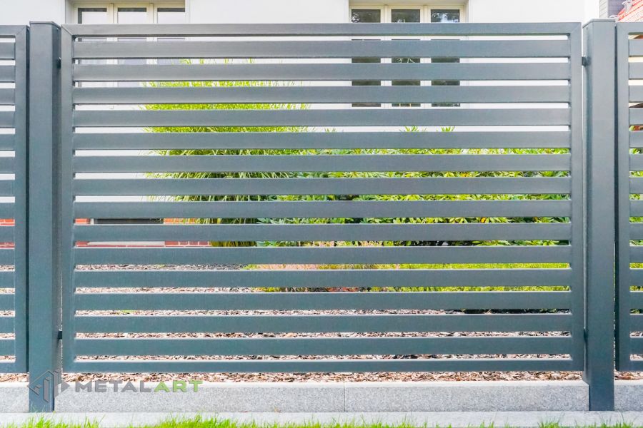 Sichtschutzzaun, moderne Zäune, Zaunanlage Projekt, Zaun Metal Art, Zäune aus Polen, Zaun Berlin, Zaun günstig kaufen, Zäune und Tore, moderne Zäune, Sichtschutzzäune