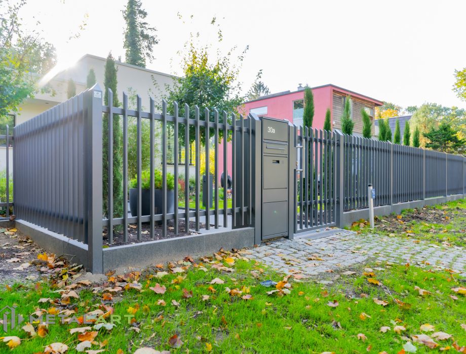 Designzaun, Zaunanlage, moderne Zäune, Zaun von Metal Art