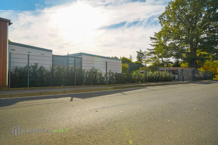 Doppelstabmattenzaun