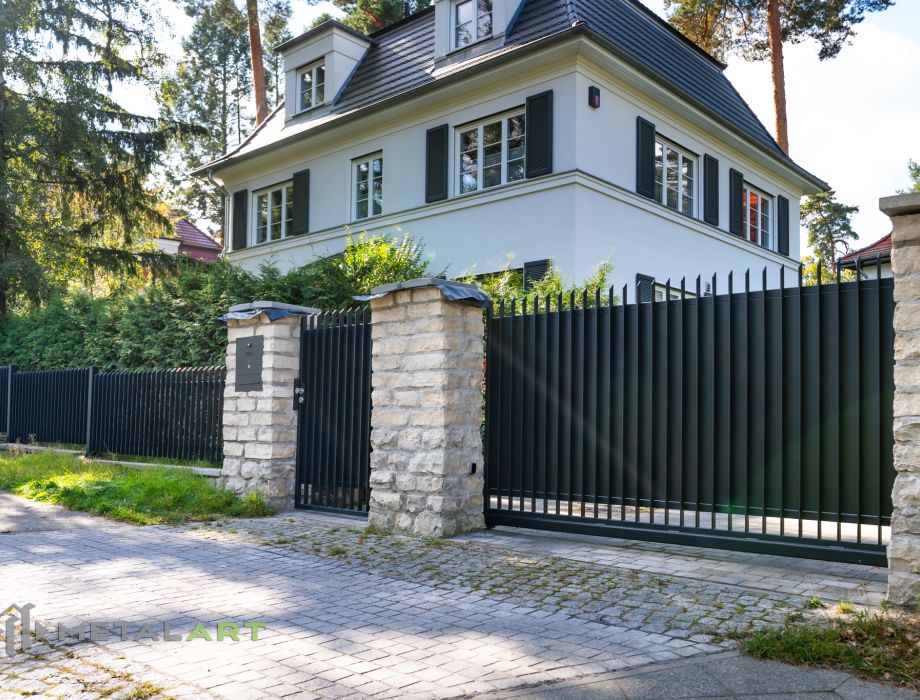 Designzaun, Zaunanlage, moderne Zäune, Zaun von Metal Art