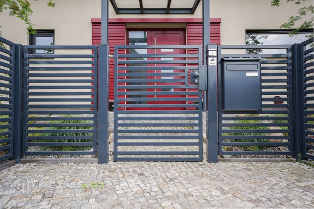 moderne Zäune, Zaunanlage Projekt, Zaun Metal Art, Zäune aus Polen, Zaun Berlin, Zaun günstig kaufen, Zäune und Tore, moderne Zäune, Sichtschutzzäune